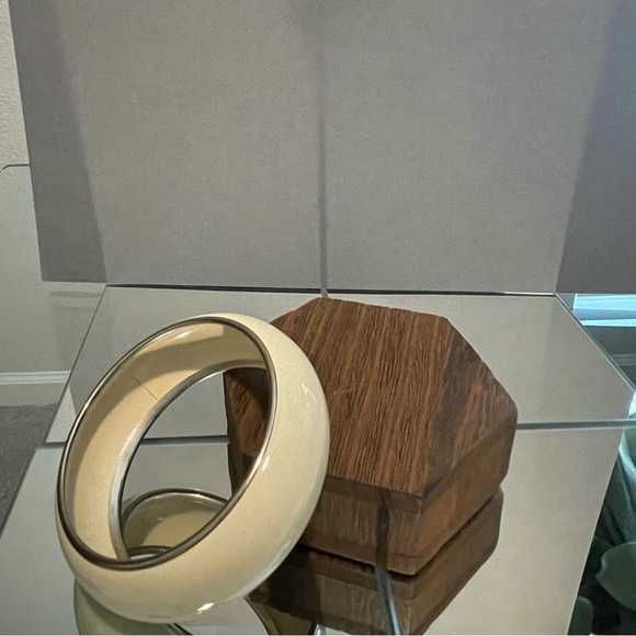 Bangle - Picture 2 of 2